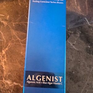 New! Algenist Blue Skincare Treatment